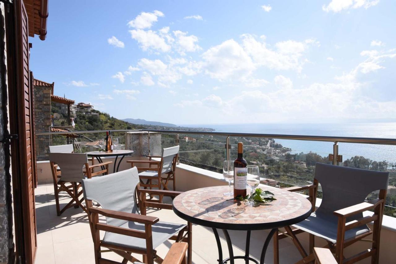 Villa Dafni - Infinite Sea Vistas With Private Pool Kalamata Exteriör bild