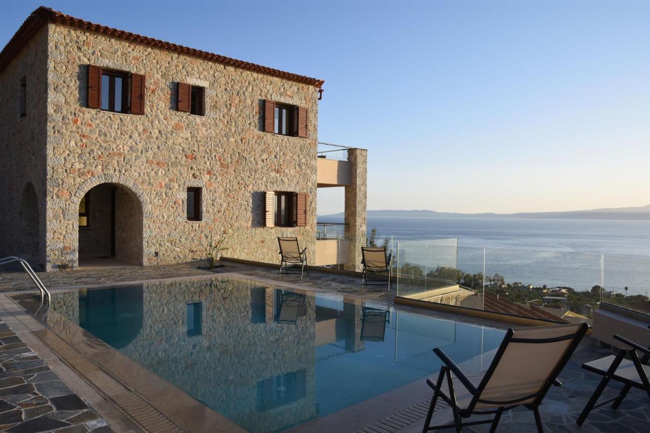 Villa Dafni - Infinite Sea Vistas With Private Pool Kalamata Exteriör bild