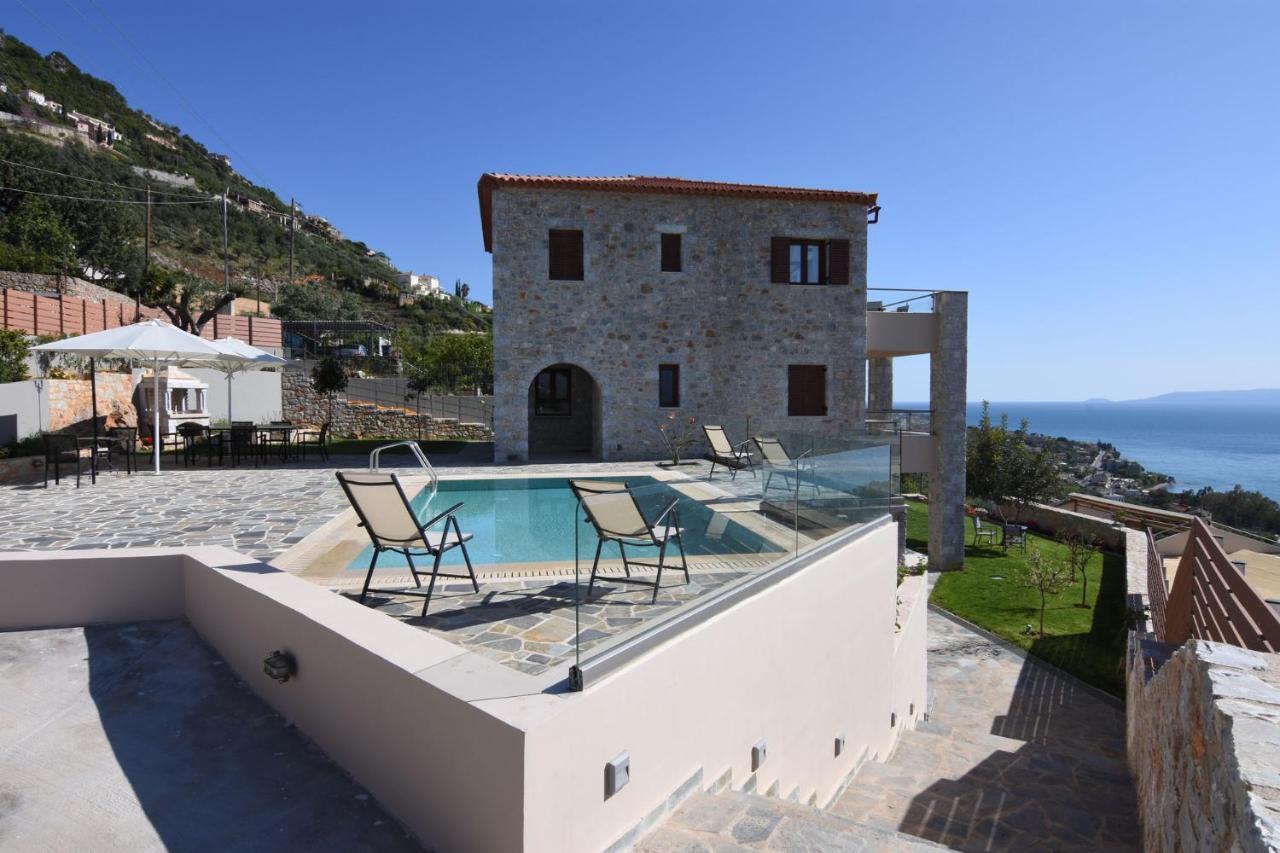 Villa Dafni - Infinite Sea Vistas With Private Pool Kalamata Exteriör bild