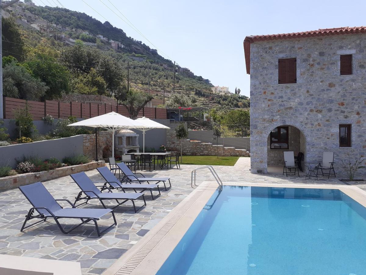 Villa Dafni - Infinite Sea Vistas With Private Pool Kalamata Exteriör bild