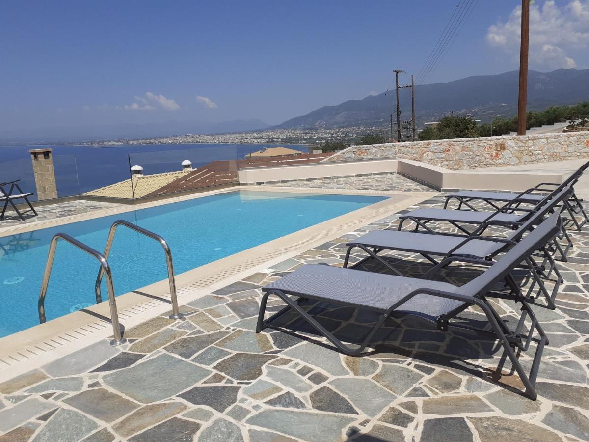 Villa Dafni - Infinite Sea Vistas With Private Pool Kalamata Exteriör bild